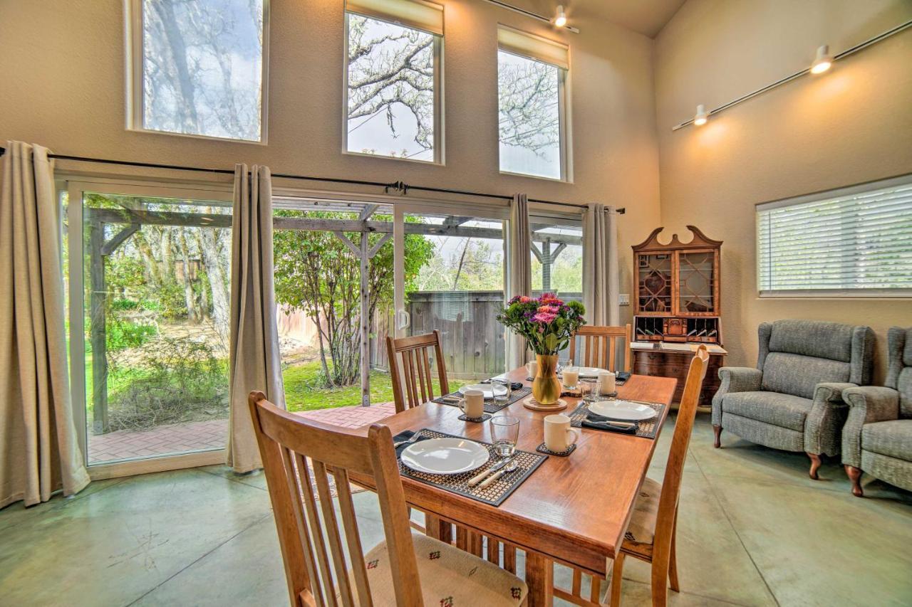 Hilltop Loft Ukiah Vacation Rental! Екстериор снимка