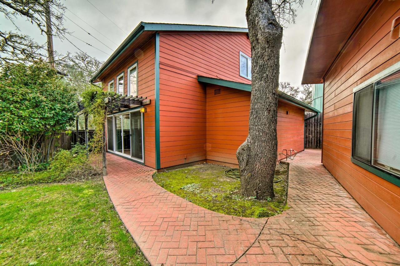 Hilltop Loft Ukiah Vacation Rental! Екстериор снимка